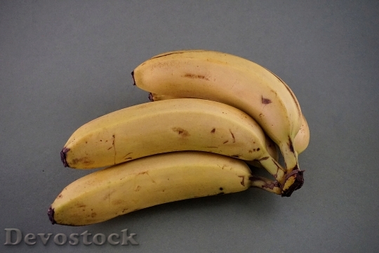 Devostock Fruit Bananas Power Yellow