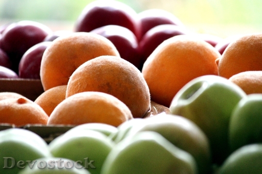 Devostock Fruit Cartons Apple Peaches