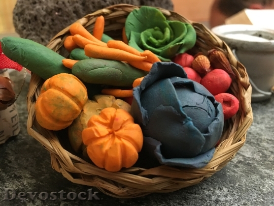 Devostock Fruits Thanksgiving Basket Autumn