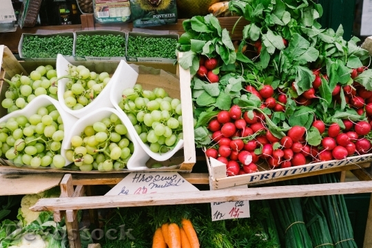 Devostock Fruits Vegetables Market Grapes