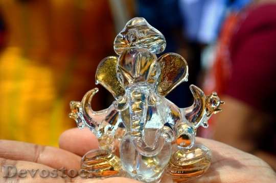 Devostock Ganesh Hinduism Figurine Glass