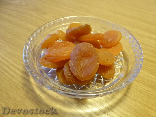 Devostock Glass Plate Dried Fruit