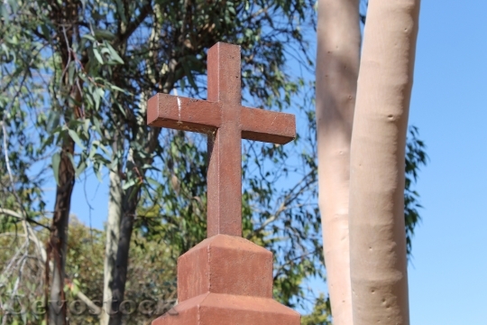 Devostock Gumtrees Church Australia Cross