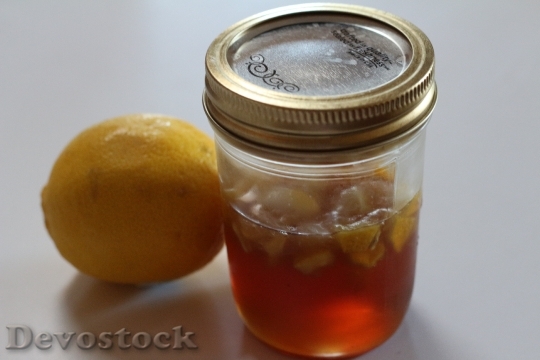 Devostock Honey Lemon Yellow Fruit