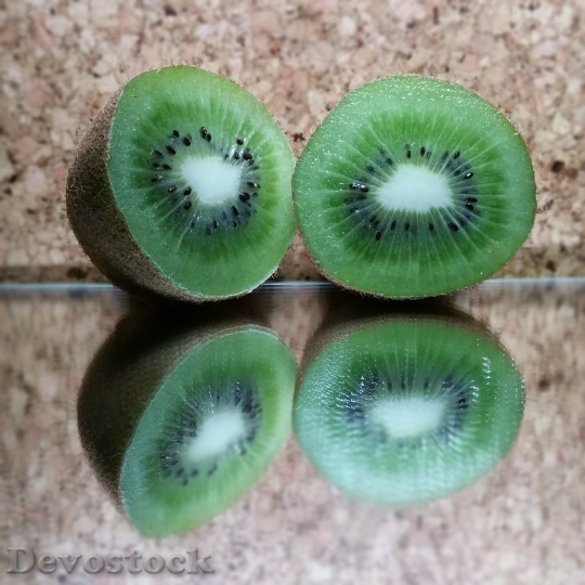 Devostock Kiwi Fruit Healthy Food 1