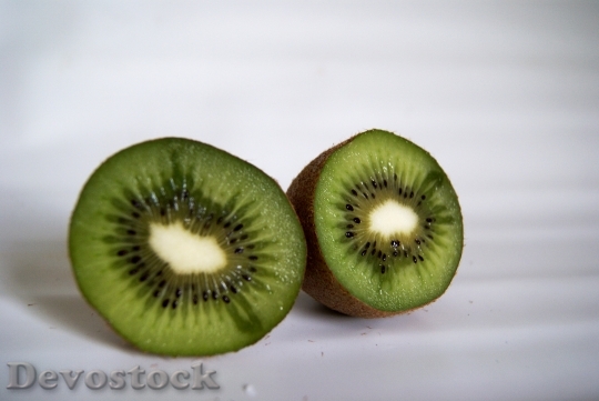 Devostock Kiwi Green Fruit Nature