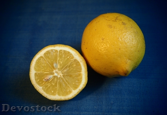 Devostock Lemon Slice Lemon Yellow