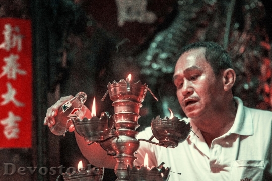 Devostock Man Candle Viet Nam