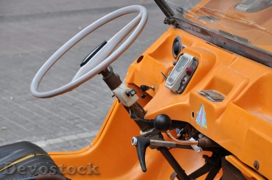 Devostock Mehari Car Orange Steering 0
