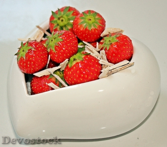 Devostock Mother S Day Strawberries 0