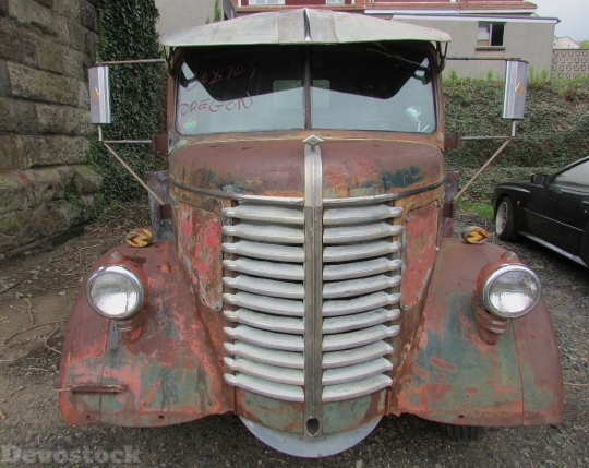Devostock Old Truck Vintage Vehicle
