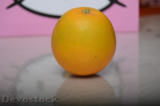 Devostock Orange Fruit China Yellow