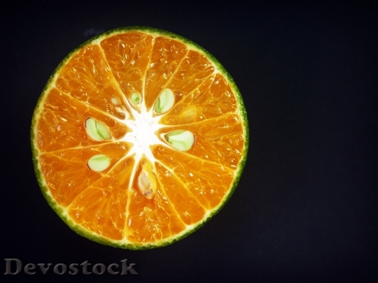 Devostock Orange Fruit Slice White 7