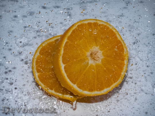 Devostock Orange Splash Slowmotion 1601515