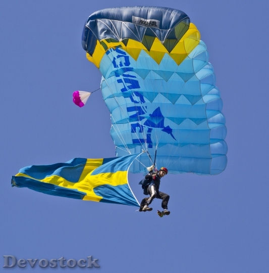 Devostock Parachute Flag Swedish Flag