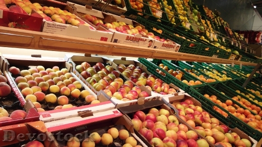 Devostock Peaches Fruits Sale Market
