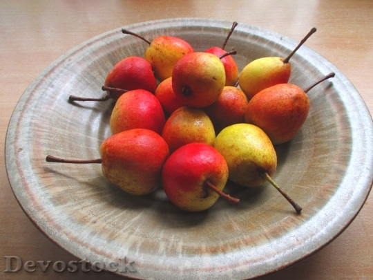 Devostock Pears Fruits Shell Still