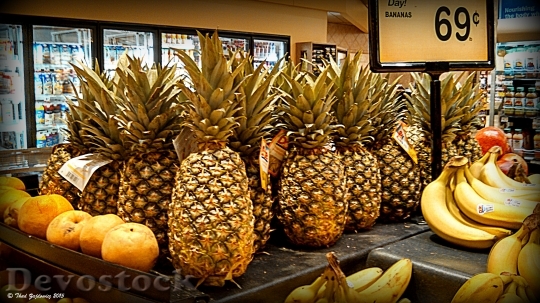 Devostock Pineapples 0