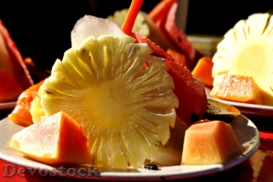 Devostock Plate Platter Fruits Pineapple