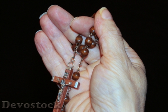 Devostock Pray Rosary Religion Faith
