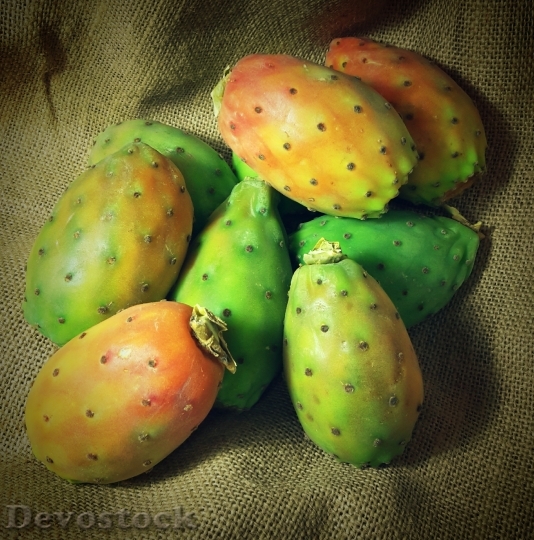 Devostock Prickly Pear Cactus Fruit 2