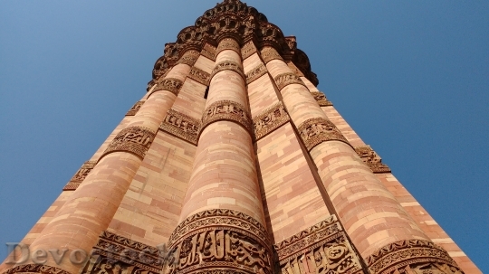Devostock Qutb Minar History Attraction