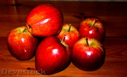 Devostock Red Apple Fruit Season