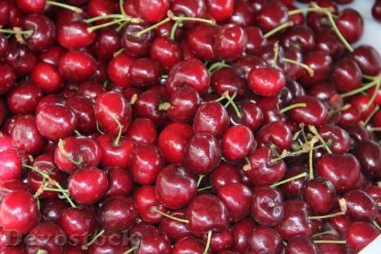 Devostock Red Cherries Fruit Cherry
