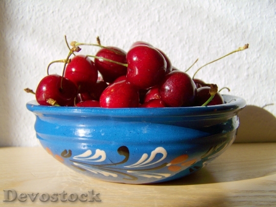 Devostock Red Cherry Fruit Mature