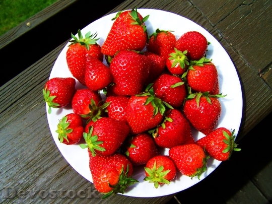 Devostock Red Strawberries Fruit Food