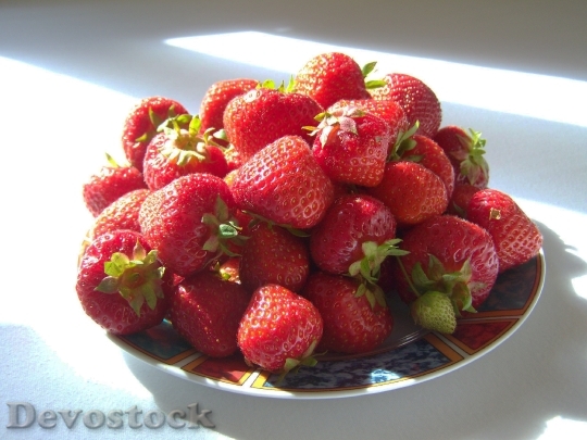 Devostock Red Strawberry Earth Fruit 0