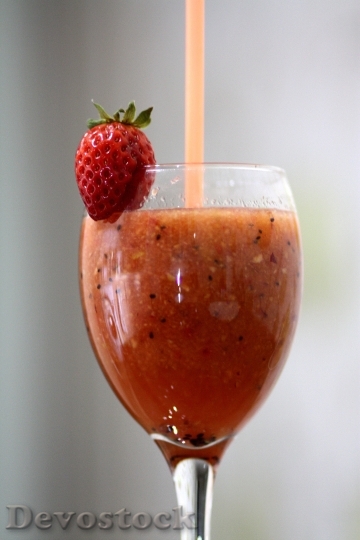 Devostock Smoothies Strawberry Fruit Drink
