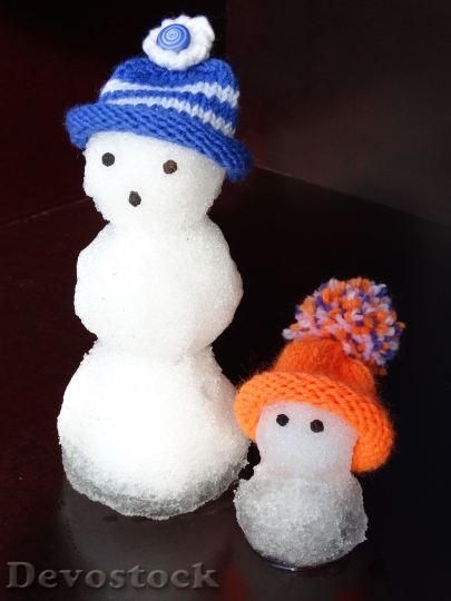 Devostock Snow Man Snowmen Family