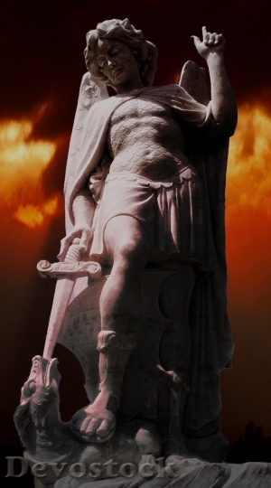 Devostock Statue Archangel Michael 516991