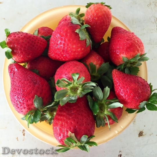 Devostock Strawberries Bowl Fruit Food
