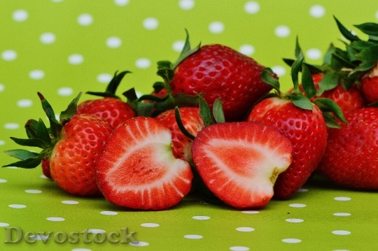 Devostock Strawberries Fruit Close Fruits 25