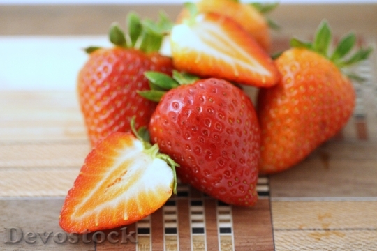 Devostock Strawberries Fruit Strawberry 1291604