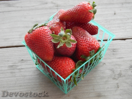 Devostock Strawberries Organic Fruit 774682