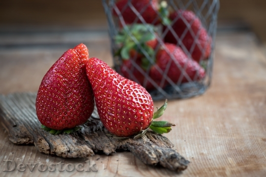 Devostock Strawberries Red Frisch Ripe 2