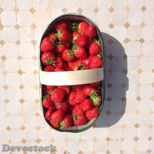Devostock Strawberries Summer Fruit Basket