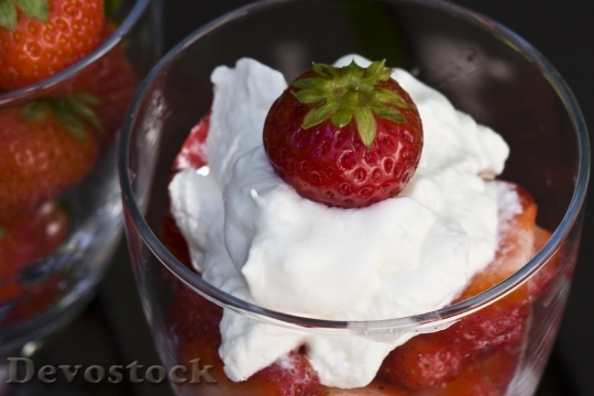 Devostock Strawberries Whipped Cream Cream 0