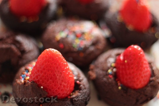 Devostock Strawberry Fruit Cake Cupcacke
