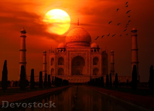 Devostock Taj Mahal India Sunset