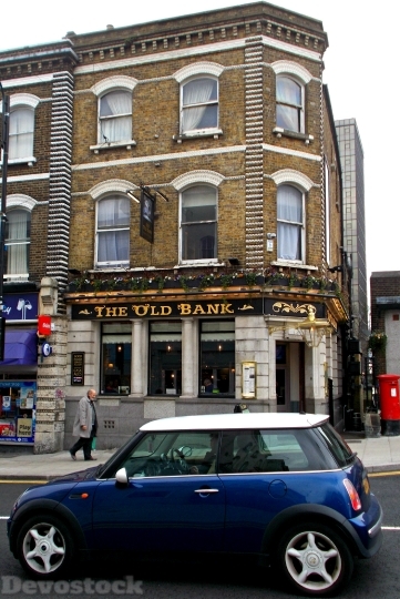 Devostock The Old Bank Pub 0