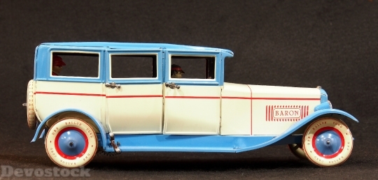 Devostock Tin Car Toy Old 1