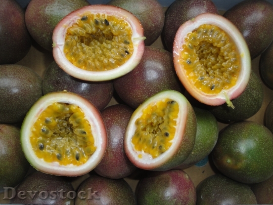 Devostock Tropical Passion Fruit Fruit