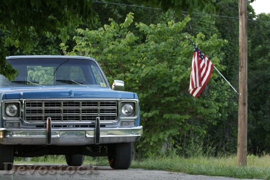 Devostock Truck Chevy Flag Vintage
