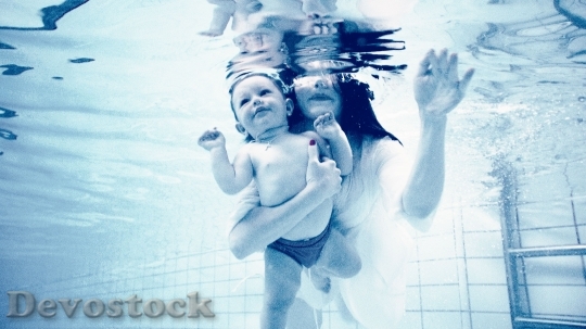Devostock Underwater Baby Mom Pregnancy