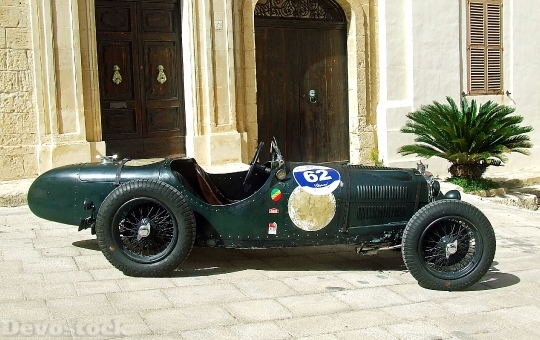 Devostock Vintage Racing Car Classic