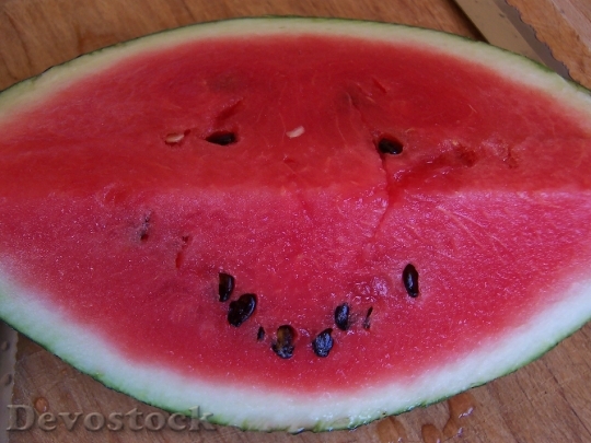 Devostock Watermelon Red Pip Fruit